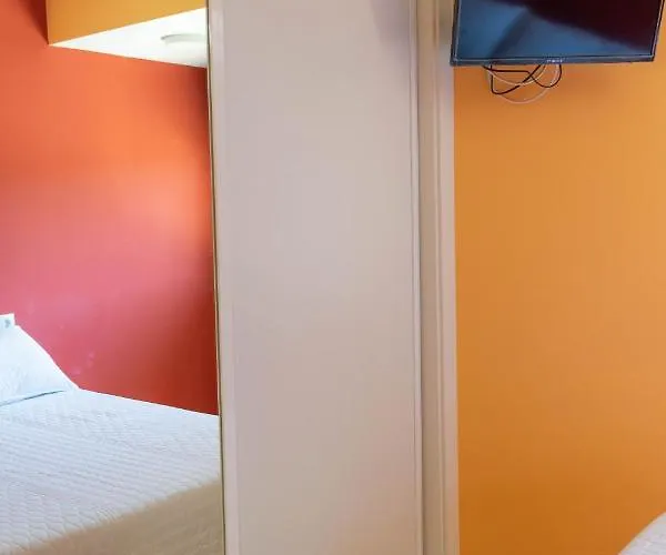 Casa Iglesias 2 2 펜션 몬포르테데레모스